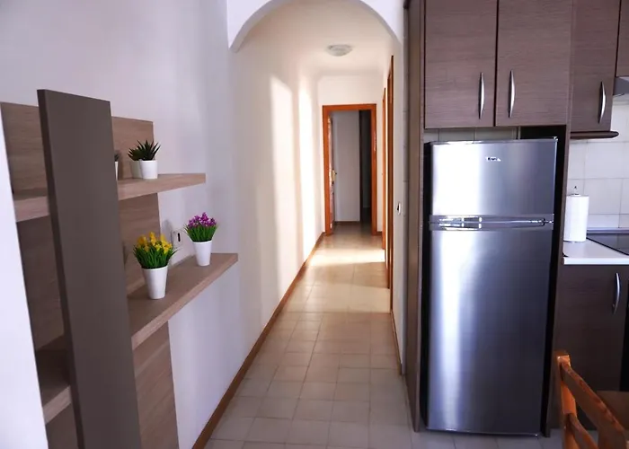 Apto. Guacimeta, A 20m De La Playa. *